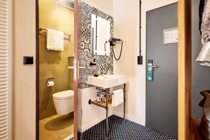 Hotel Am Chlodwigplatz كولونيا الغرفة الصورة